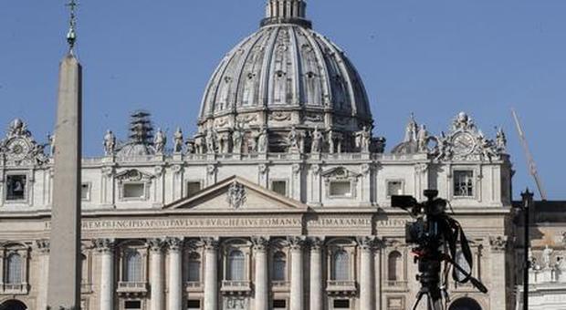 Il Vaticano zittisce i critici che accusano il Papa di idolatria: la Pachamama non è una divinità