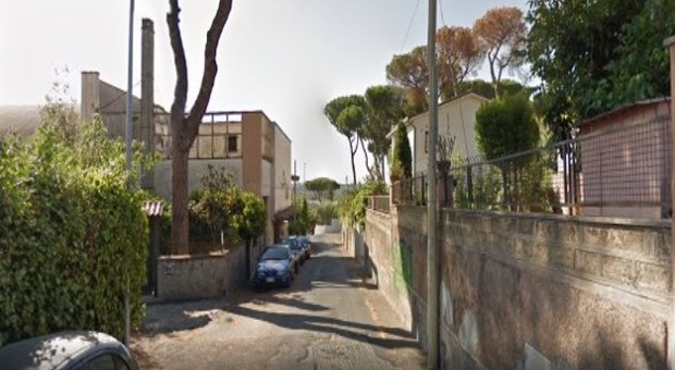 Roma, si schianta con la moto contro un muro: muore 20enne