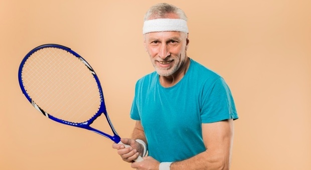 Cuore & racchetta: anche gli over 65 più in forma grazie al tennis