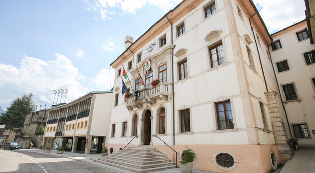 Palazzo Mazzolà sede dell'amministrazione comunale di Longarone