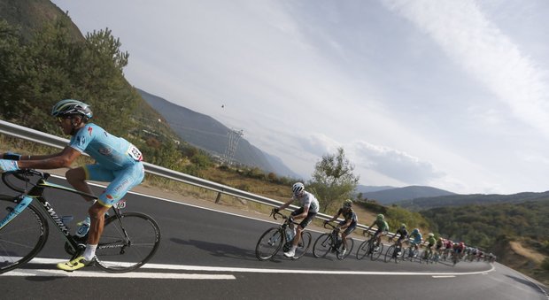 Vuelta, tappa al lussemburghese Drucker beffa per Bennati, ripreso a 300 metri
