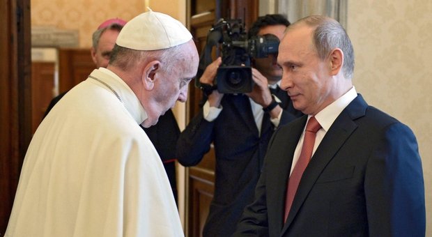 Papa e Putin per la terza volta a tu per tu, in agenda Ucraina, disarmo nucleare, Siria e questioni umanitarie