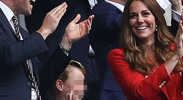 Kate Middleton con William e il figlio George (Instagram)