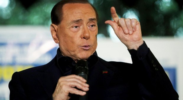Legge elettorale, Berlusconi e il Pd: le urne sono vicine. M5S: noi ci stiamo