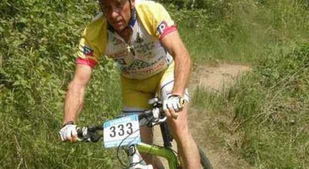 Umberto Pilat in una gara di mountain bike (foto Zambon)