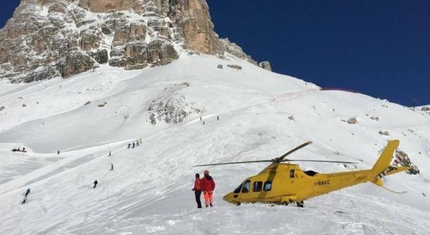 Sella Nevea, slavina travolge gruppo di scialpinisti: estratta una persona in gravissime condizioni