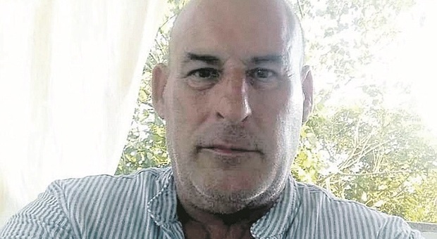 Carpegna, tragica sbandata con la moto: Giovanni muore a 57 anni