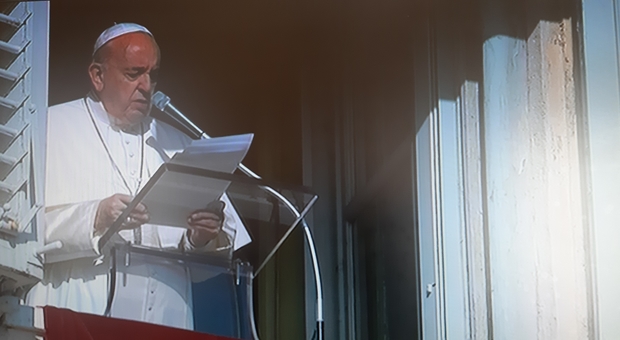 Il Papa all'Angelus annuncia la visita a Greccio