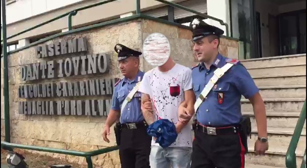 Fiamme sul Vesuvio, c'è la svolta: identificato e arrestato il piromane, è un 24enne di Torre del Greco