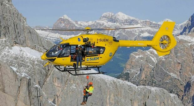 Furbetti del soccorso in montagna, chiamano l'elicottero ma poi usano un trucco per non pagare