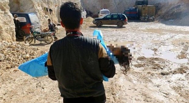 Bimbi e donne, nuova strage dei miliziani dell'Isis: 52 morti