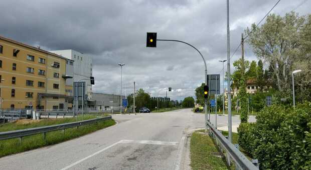 L'incrocio semaforico con la centralina in tilt