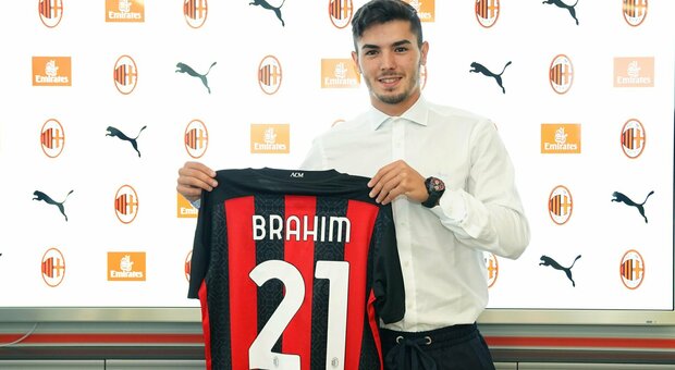Milan, dubbio Brahim Diaz-Paquetà per il debutto europeo contro lo Shamrock Rovers