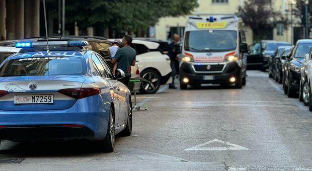 https://statics.cedscdn.it/photos/MED/82/48/8708248_11120604_polizia_ambulanza.jpg