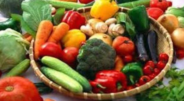Dieta prostata: meno casi tumore al Sud per verdure gialle-rosse e l'olio