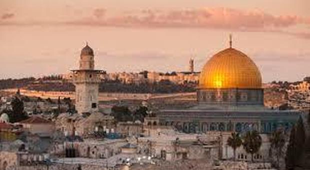 Vaticano, no alla legge fondamentale di Israele: «Discrimina cristiani e musulmani e va contro l'Onu»
