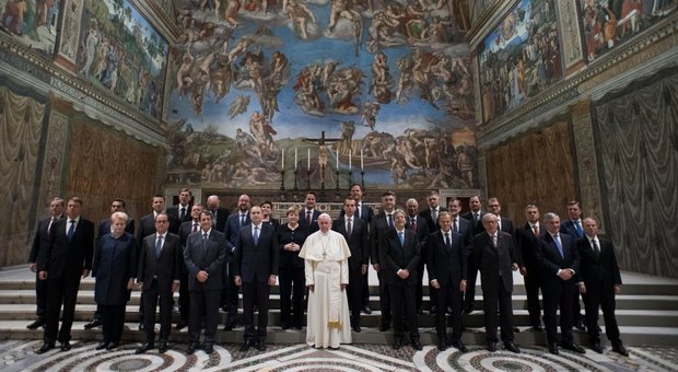 Il Papa: «L'Europa non è un insieme di regole. Contro i populismi ci vuole più solidarietà»