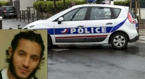 Parigi, Valls sul terrorismo: «Sarà una lotta lunga, ci saranno altri morti innocenti»
