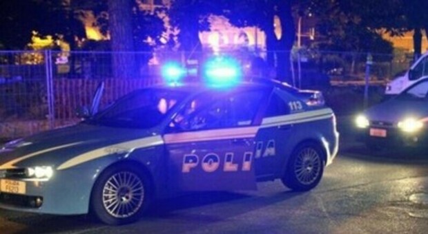 Napoli, fugge con una moto rubata: arrestato 19enne a Barra