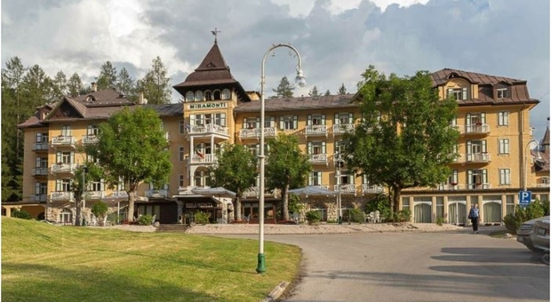 L'hotel Miramonti a Cortina: sospesa la licenza