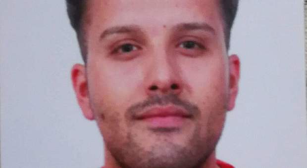 Carmine Bellino, trentenne scompare a Napoli: «Non è più tornato a casa»