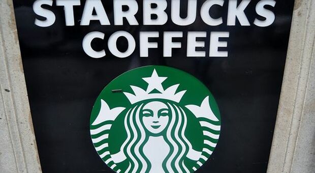 Starbucks, deludono i ricavi trimestrali. Titolo giù