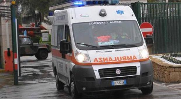 Genova, morti carbonizzati due giovani in un incidente stradale