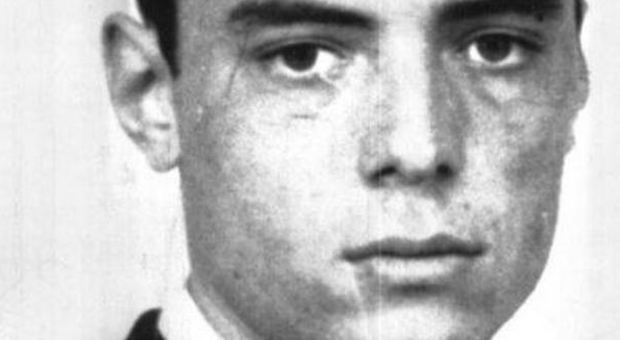 22 marzo 1977 L'agente Claudio Graziosi ucciso dal nappista Antonio Lo Muscio