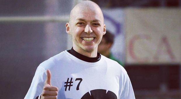 Giovanni Custodero è morto: il calciatore con il cancro aveva scelto il coma farmacologico