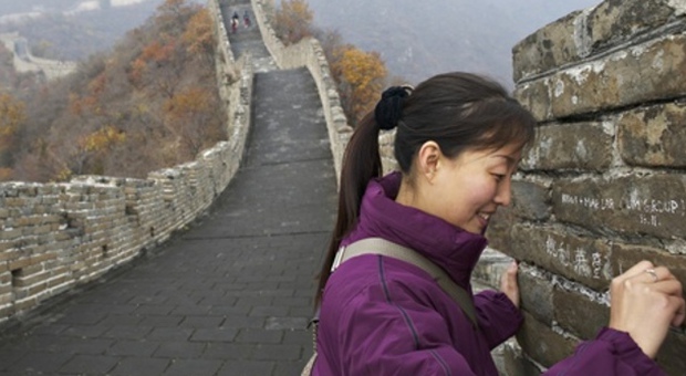 Libertà di graffito su un tratto di Grande Muraglia cinese
