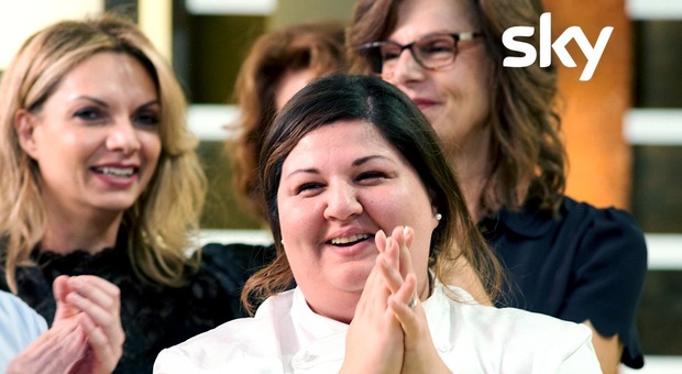 MasterChef Italia, diretta finale: Ospite Heinz Beck. In palio 100.000 euro in gettoni d’oro e la pubblicazione del primo libro di ricette MasterChef Italia, diretta finale: Ospite Heinz Beck. In palio 100.000 euro in gettoni d’oro e la pubblicazione del primo libro di ricette