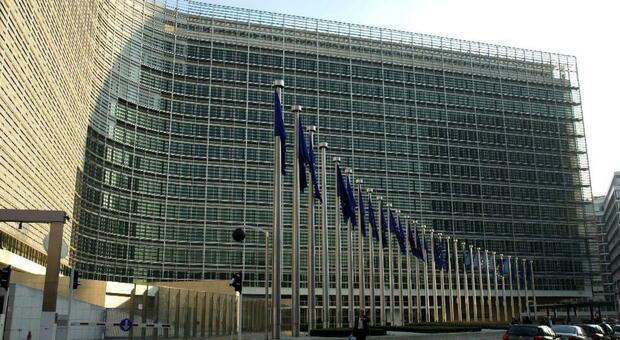 Traffico di rifiuti dall'Italia alla Tunisia, la commissione Ue vigila sulle indagini