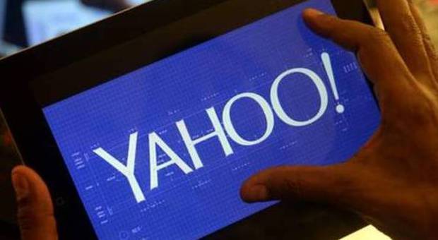 Yahoo! blocca l'accesso con Facebook e Google: "Fa risparmiare tempo e tutela la privacy"
