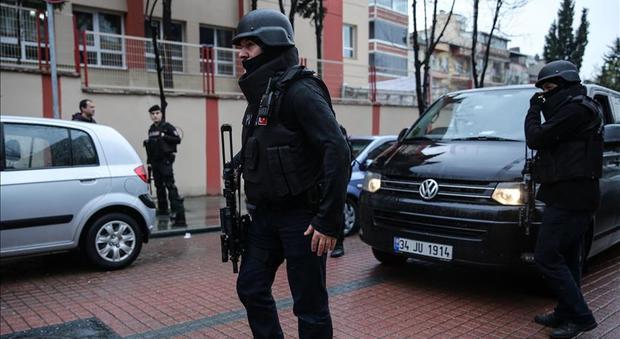 Istanbul, blitz della polizia nei covi Isis: ecco cosa stavano organizzando