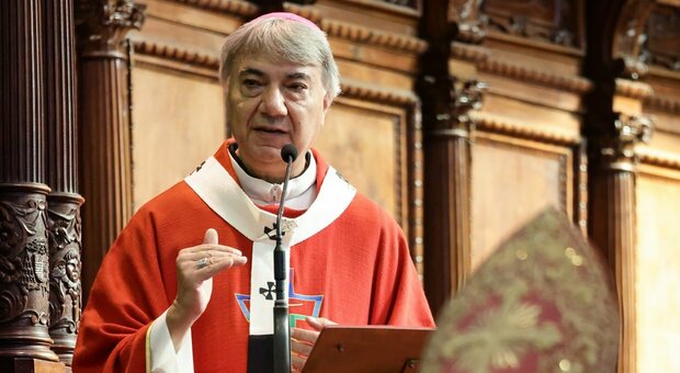Napoli, l'arcivescovo Battaglia: senza verità soprusi e violenza