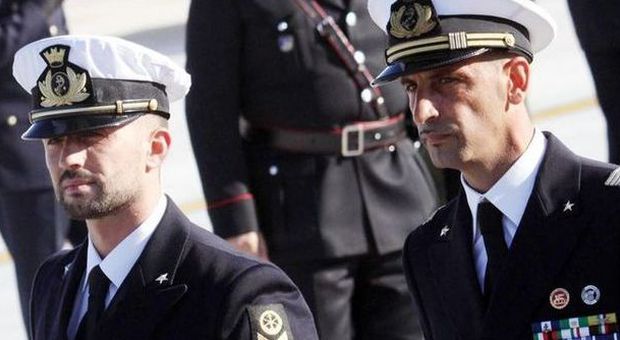 Marò, il tribunale di Amburgo: Girone non rientra in Italia ma l’India non può giudicare
