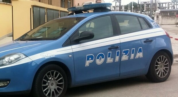 "Cavallo di ritorno" a Porto Sant'Elidio: rubano i computer in ufficio e vogliono mille euro per restituirli, due arrestati
