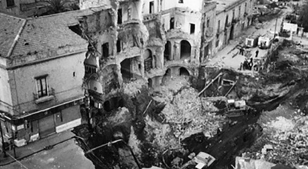 Napoli, 25 anni dalla tragedia di Secondigliano. I familiari delle vittime: «Dimenticati da tutti»