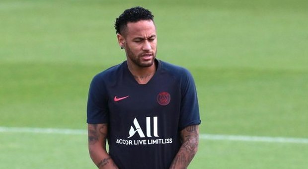 Il Barcellona rilancia per Neymar offrendo Coutinho e Vidal al Psg