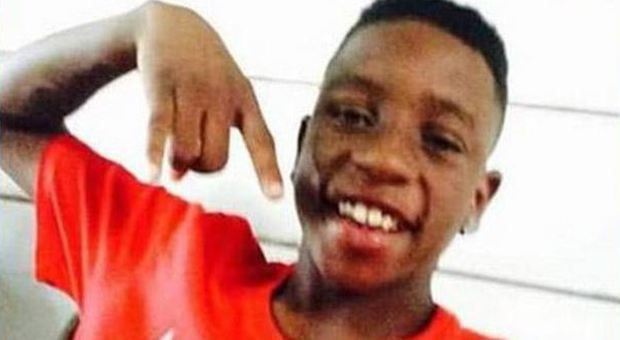 Indianapolis, polizia uccide un 15enne nero: non si era fermato allo stop