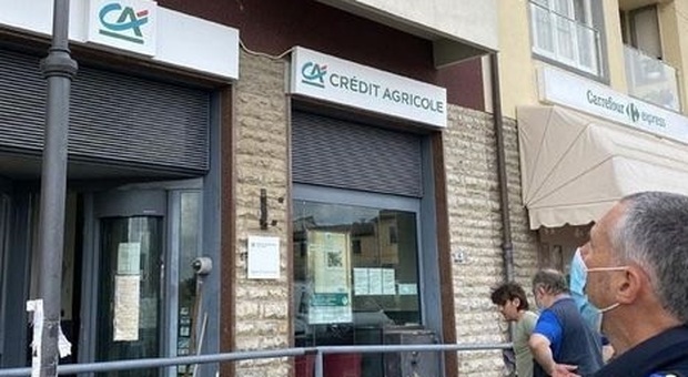 Doppio assalto alla Credit Agricole di Bibione e Muzzana