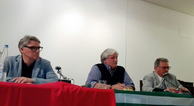 Vincenzo Sgalla (Cgil), Ulderico Sbarra (Cisl) e Claudio Bendini (Uil)
