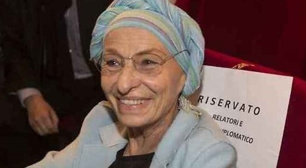 Emma Bonino e la malattia: "Raccontare il male mi ha aiutato. Ora cerco di spuntarla"