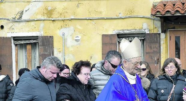 L'addio del vescovo a Giannino Scarpa «Il colpo più duro di questa calamità»
