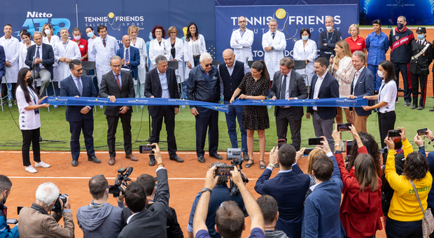 Tennis & Friends, a Torino un villaggio della Salute per consulti medici, prestazioni specialistiche gratuite e vaccinazioni