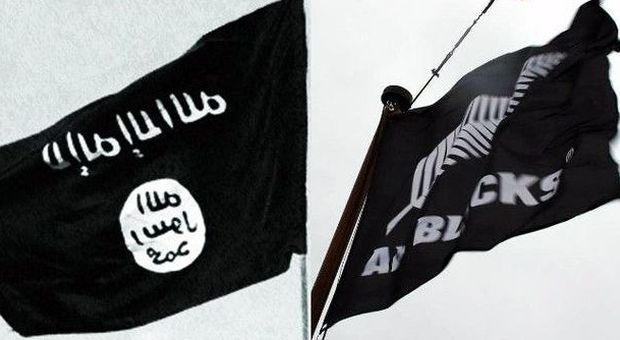Panico a Fidenza per una bandiera nera, ma è degli All Blacks e non dell'Isis