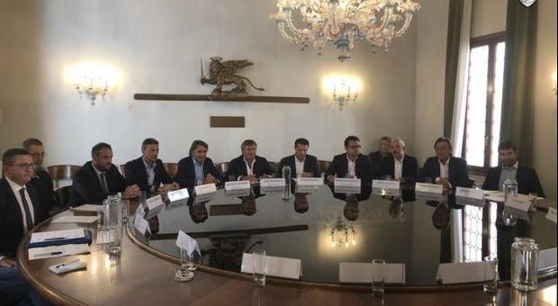 L incontro di martedì mattina tra i sette sindaci dei capoluoghi del Veneto per decidere una strategia con il Governo