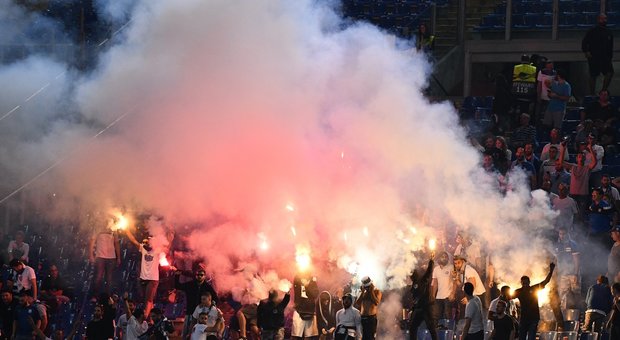 Lazio-Apollon, 10 tifosi ciprioti denunciati e daspati dalla polizia