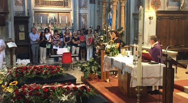 I funerali di Luca Grondona e Anna Maria Masciolini oggi a Carbognano
