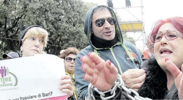 Popolare di Bari, gli azionisti tra panico e richieste di danni